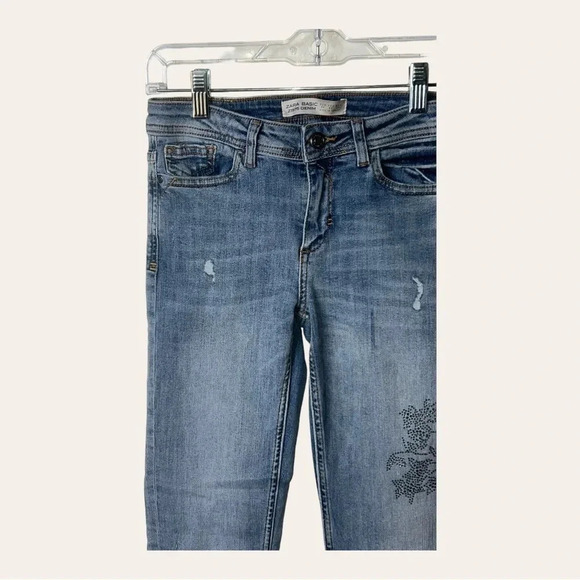 1063. ZARA SKINNY SHARK BITE BOTTOMS DENIM JEANS SIZE 2 - Picture 2 of 9
